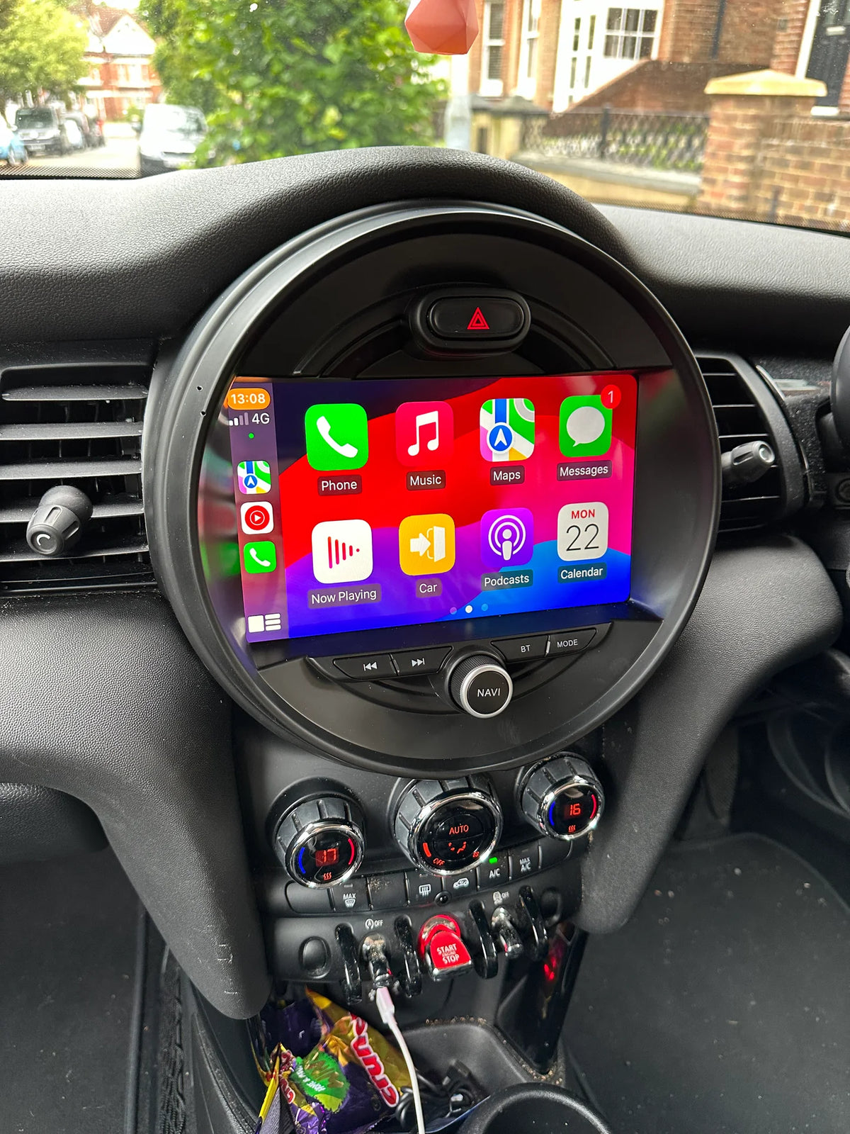 Kit Apple CarPlay & Android Auto sans fil pour Audi product photo from Carplaygo